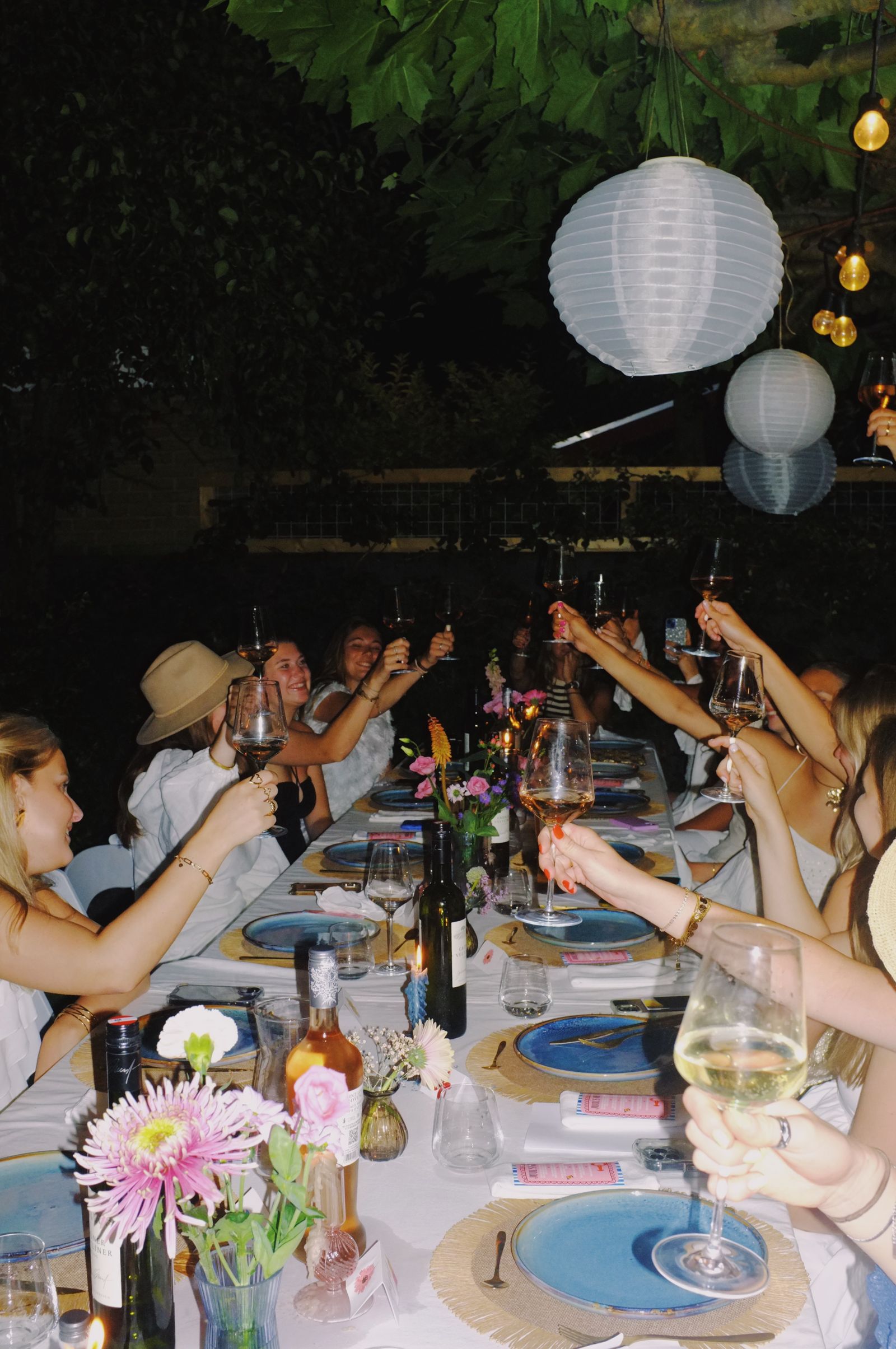 The Alèora Group Experience